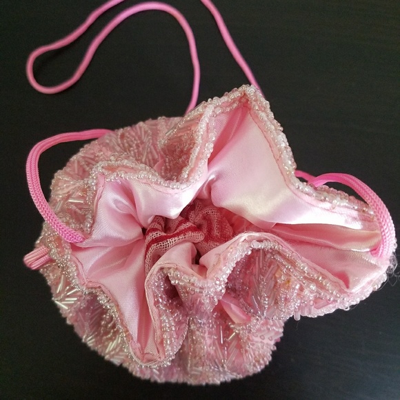 Handmade beaded drawstring bag - Picture 2 of 4